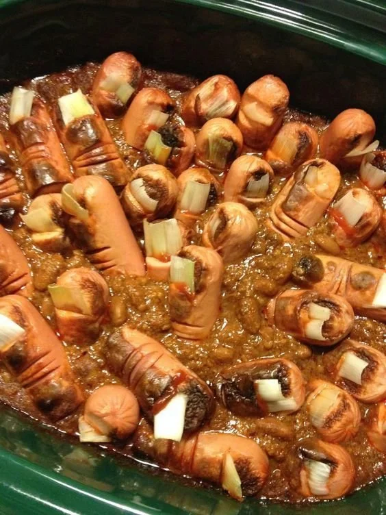 Spooky Halloween dinner ideas to delight your guests at a festive dinner party